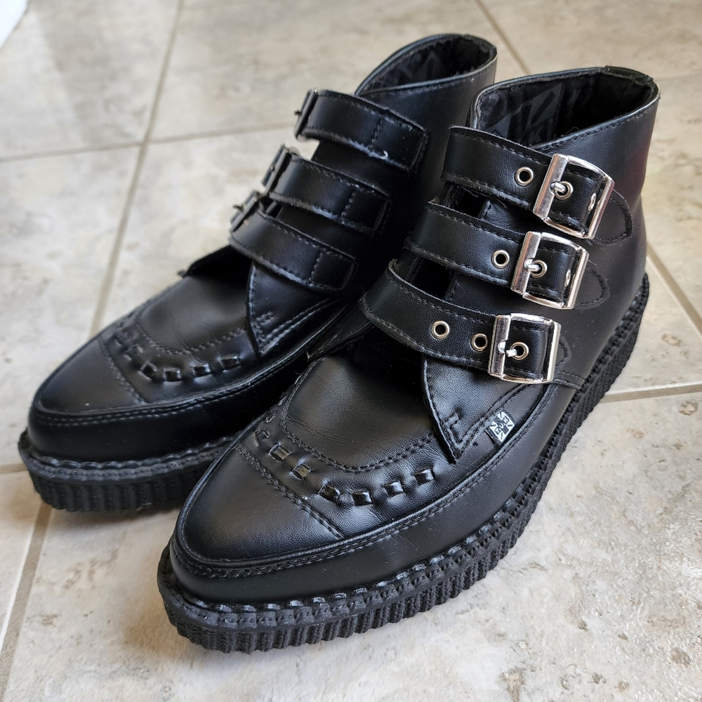 TUK Faux Leather Pointed Creeper Boots
